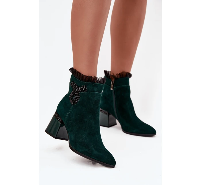 Dámske členkové topánky D&A z prírodného semišu - fľaškovo zelená Dámske členkové topánky D&A z prírodného semišu - fľaškovo zelená