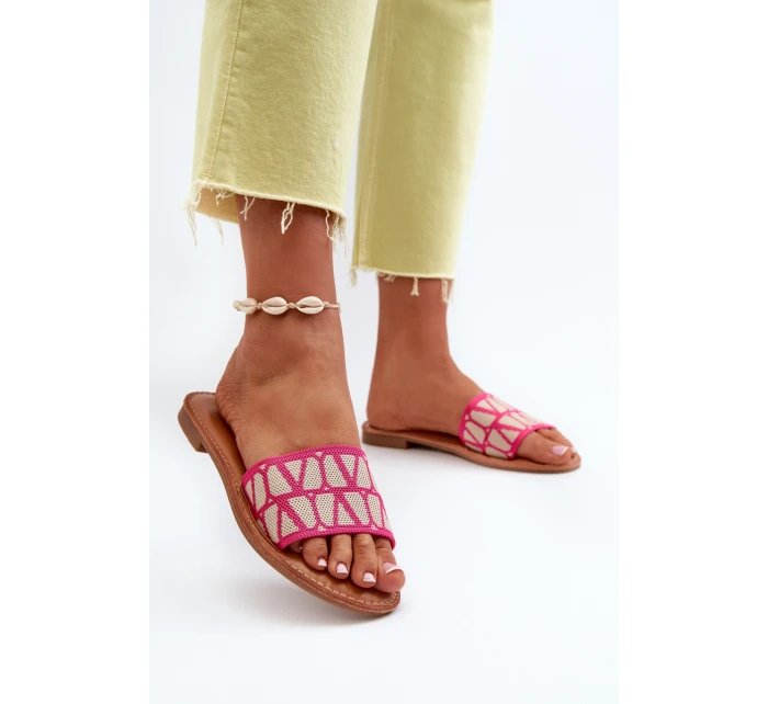 Dámské sandály na ploché podrážce od model 21657424 - Boto Dámské sandály na ploché podrážce od model 21657424 - Boto