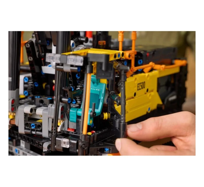 LEGO Technic 42215 Volvo EC500 Hybridné rýpadlo
