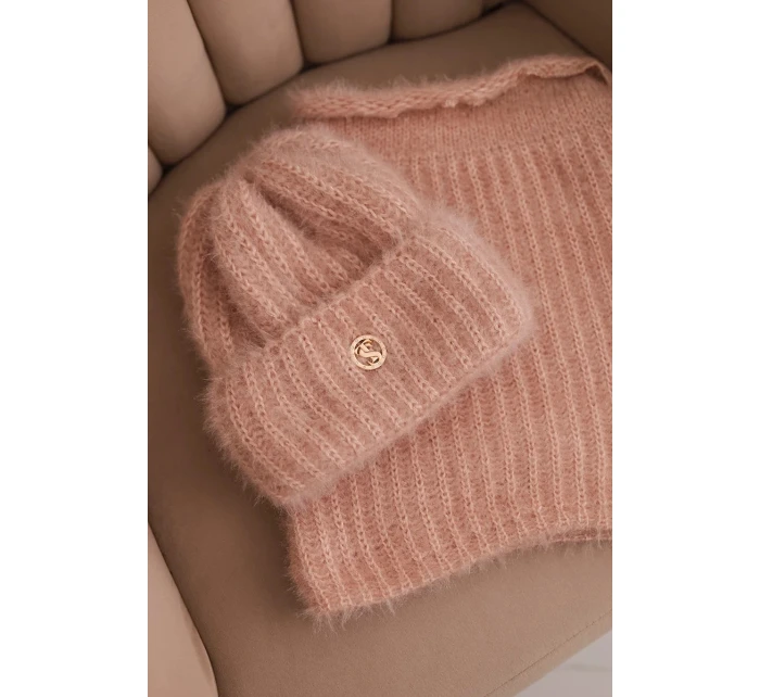 Dámská sada čepice a šály zimní huňaté s ozdobným model 22022705 světle pudrově růžová - K-Fashion