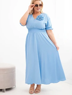 Plus veľkosť dámske šaty s výstrihom do V a zovretým pásom modrá