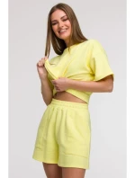 Šortky s kapsami s nášivkami model 21047230 - BeWear