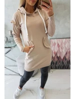 Šaty s ozdobnými volánikmi a kapucňou béžovej farby Šaty s ozdobnými volánikmi a kapucňou béžovej farby