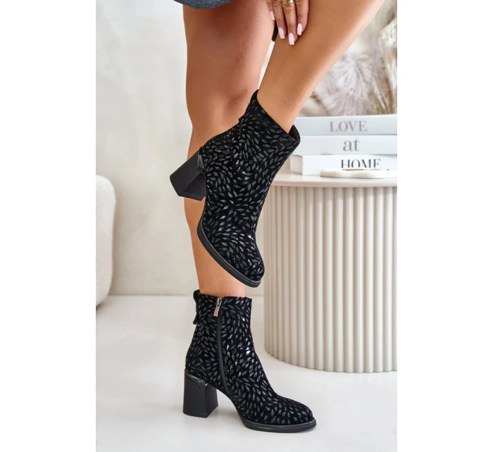 Dámske členkové topánky na podpätku CR42-192 Black - D§A