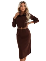 model 21884014 Elegantní midi šaty s límečkem a bočním rozparkem čokoládové - numoco basic