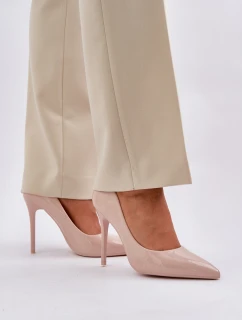 Lakierowane Szpilki Ze Szpiczastymi Noskami Beżowe Vizana