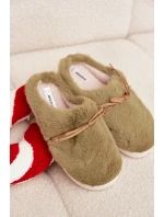 Kožešinové pantofle s zelené model 21772518 - Boto