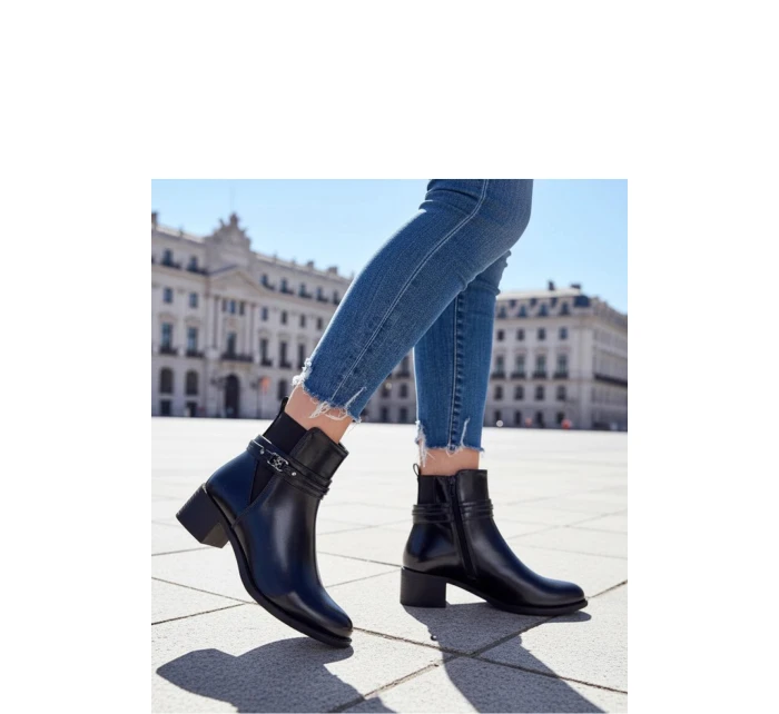 Topánky na podpätku model 222370 Solea