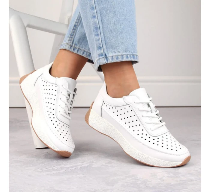 W černé podpatky model 19145986 - SERGIO LEONE