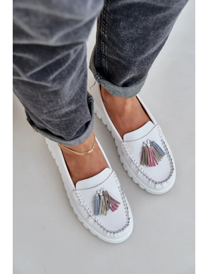 Skórzane Mokasyny Damskie Z Frędzlami Na Platformie I Koturnie Białe Eleazetta Skórzane Mokasyny Damskie Z Frędzlami Na Platformie I Koturnie Białe Eleazetta