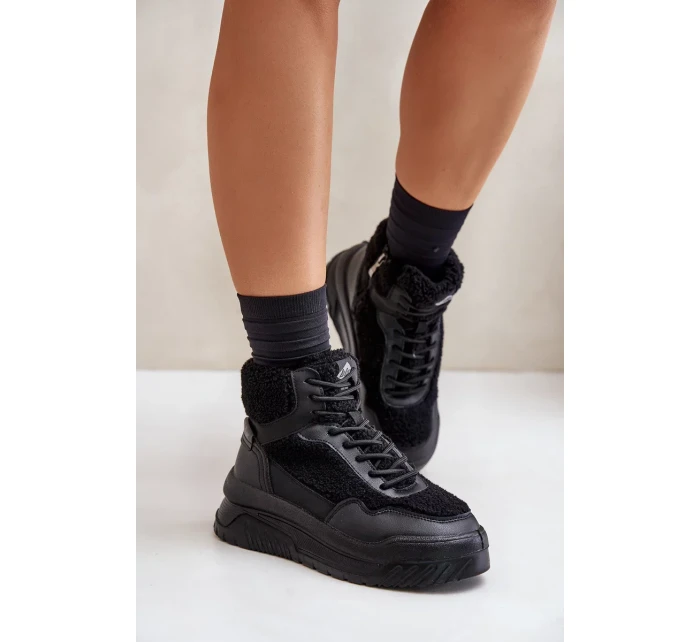 Dámske tenisky na platforme z jahňacej kože Lee Cooper Black Dámske tenisky na platforme z jahňacej kože Lee Cooper Black