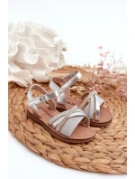 Lesklé strieborné detské sandále so suchým zipsom Delphina Lesklé strieborné detské sandále so suchým zipsom Delphina