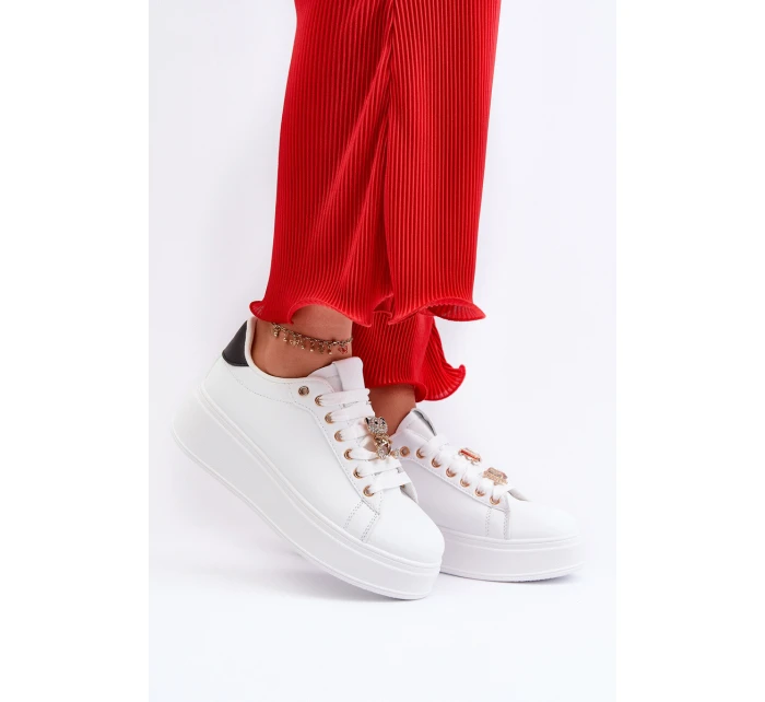 Dámské boty na platformě s ozdobami bílé model 21659159 - Boto Dámské boty na platformě s ozdobami bílé model 21659159 - Boto