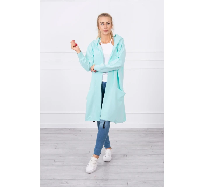 Mätová bunda s kapucňou nadmernej veľkosti