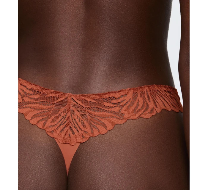 Pretty Micro String - UNKNOWN - TRIUMPH UNKNOWN - TRIUMPH