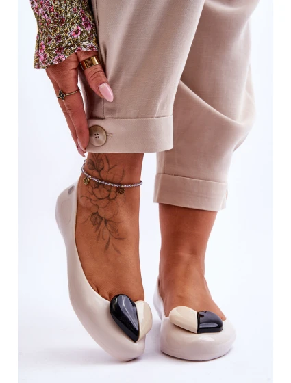 Dámské baleríny se srdcem model 21616916 světle béžová - Zaxy