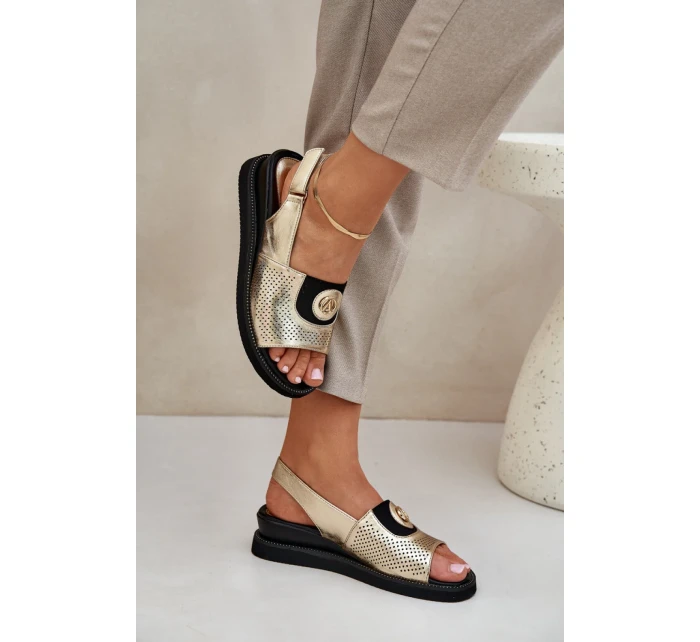 Model topánok na podpätku 211717 Krok v štýle Model topánok na podpätku 211717 Krok v štýle