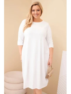 Dámska bavlnená sukňa s vyhrnutými rukávmi a vreckami v bielej farbe