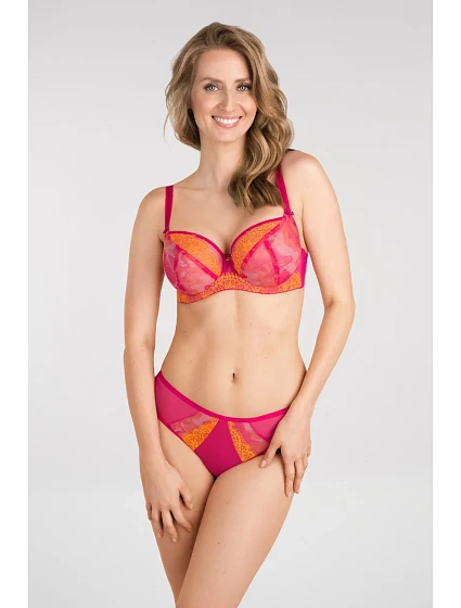 BRAZYLIANY model 20140428 - Gorsenia