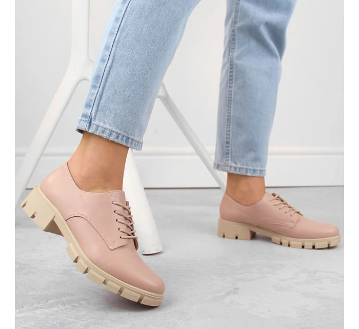 W růžová model 22050666 - M. Daszyński W růžová model 22050666 - M. Daszyński