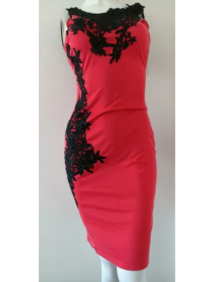 Dámské šaty model 20882598 - Koucla Dámské šaty model 20882598 - Koucla