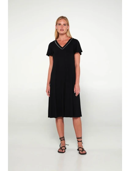 Šaty s krátkými rukávy model 19697974 - Vamp Šaty s krátkými rukávy model 19697974 - Vamp