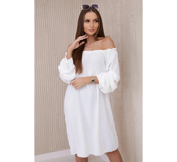 Španělské šaty s ozdobnými rukávy ecru Španělské šaty s ozdobnými rukávy ecru