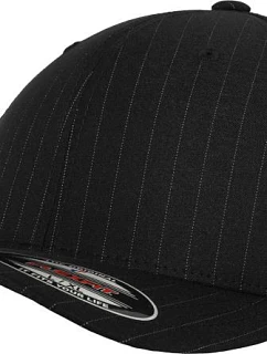 Flexfit 6195P 6-panelová čiapka s kšiltom „Pinstripe“ 55.6195 čierna/biela