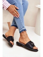 Klapki Damskie Na Płaskim Obcasie Z Ozdobnym Detalem KV51-007 Czarne