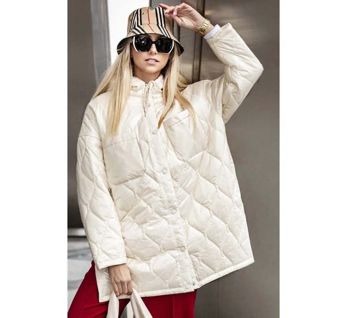 Dámská prošívaná oversize bunda v ecru barvě s kapucí model 20471213 - Ann Gissy
