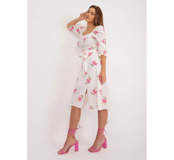 Šaty LK SK 508964 3.95 biela a ružová Šaty LK SK 508964 3.95 biela a ružová