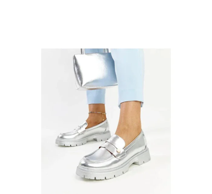 Poltopánky model 206465 Solea