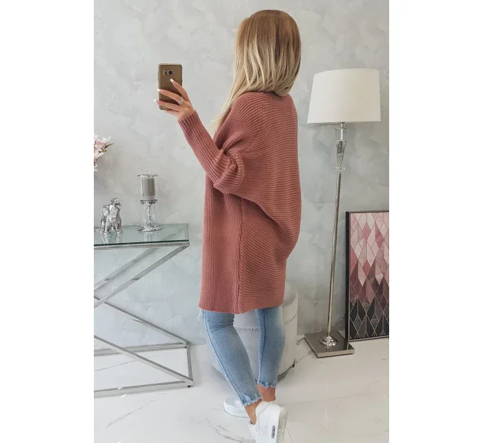 Sveter s netopierími rukávmi tmavo ružový