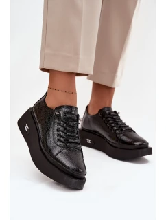 Skórzane Lakierowane Półbuty Damskie Na Platformie Artiker 57C2041 Czarne