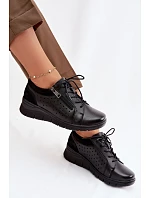 Kožené dámské polobotky na platformě model 22100881 Černé - VINCEZA Kožené dámské polobotky na platformě model 22100881 Černé - VINCEZA