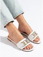 Módne biele nazúvaky dámske bez podpätku Módne biele nazúvaky dámske bez podpätku