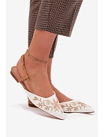 Dámské sandály s výšivkou na ploché Camel model 22039780 - Boto