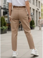 Dámské džíny s páskem mom fit béžové Dstreet model 21996306 - FashionStreet