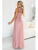 maxi šaty s krajkou a  pudrově růžové model 22122101 - numoco basic