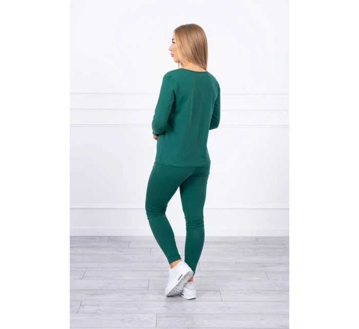 Sada s knoflíkovým výstřihem zelené barvy Sada s knoflíkovým výstřihem zelené barvy