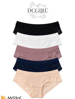 Figi model 21938127 A'12 - DC Girl