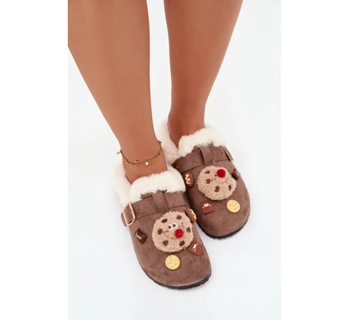 Dámské pantofle s ozdobami a přezkou vyhřívané kožešinou hnědé Thalora Dámské pantofle s ozdobami a přezkou vyhřívané kožešinou hnědé Thalora