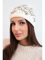 Dámska zimná čiapka s farebnými vzormi a hrubým úpletom K353 ecru+grey