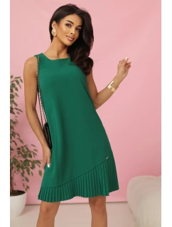 308-4 KARINE elegantné trapézové šaty s asymetrickými pásmi - ZELENÉ