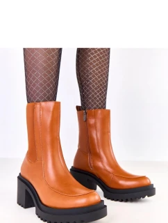 Topánky na podpätku model 219416 Solea