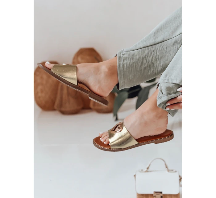 Dámské žabky se srdcem gold Dstreet model 21971170 - FashionStreet