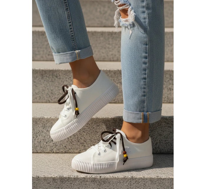 Dámske tenisky tenisky s ozdobnými korálkami biele ZY1407