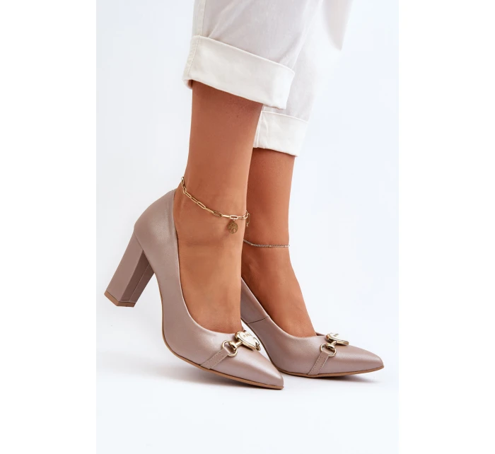 Lodičky s perlami a podpatkem ze kůže model 21652581 - Zazoo