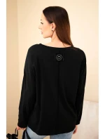 Dámska bavlnená blúzka s výstrihom do V a dlhými rukávmi čierna