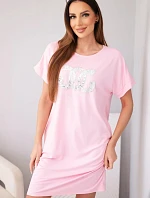 Dámske viskózové šaty s krátkymi rukávmi a ozdobnou potlačou candy pink